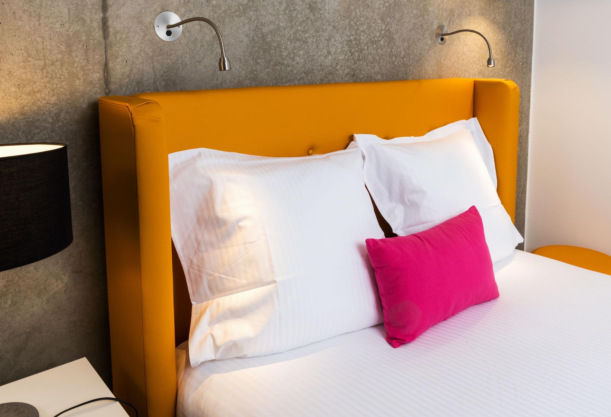 Teneo Apparthotel Talence - Espeleta Экстерьер фото