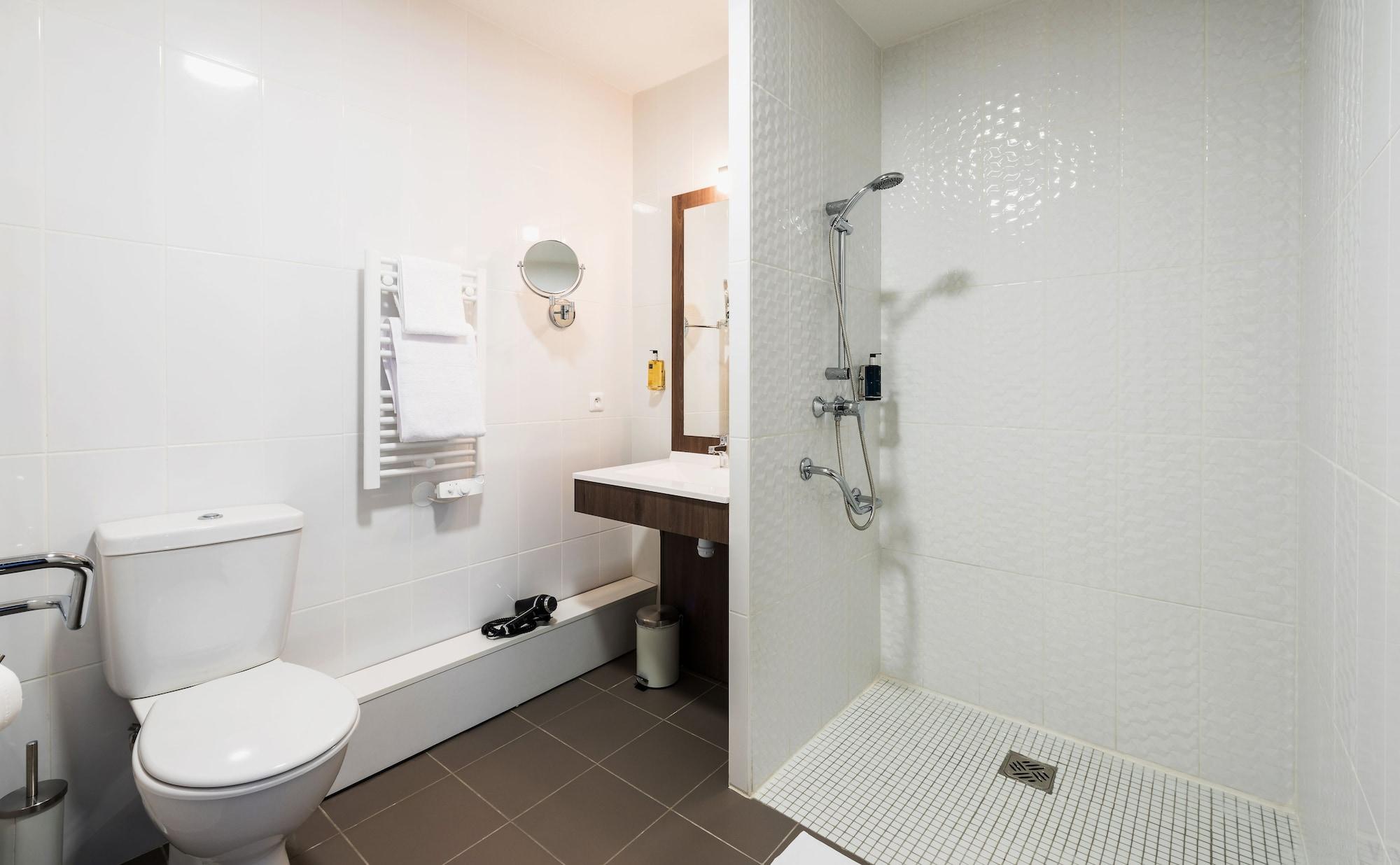 Teneo Apparthotel Talence - Espeleta Экстерьер фото